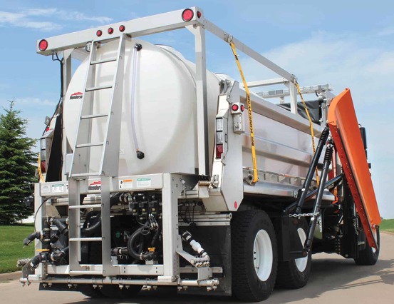 Fire apparatus water tender truck with tank and equipment compartments